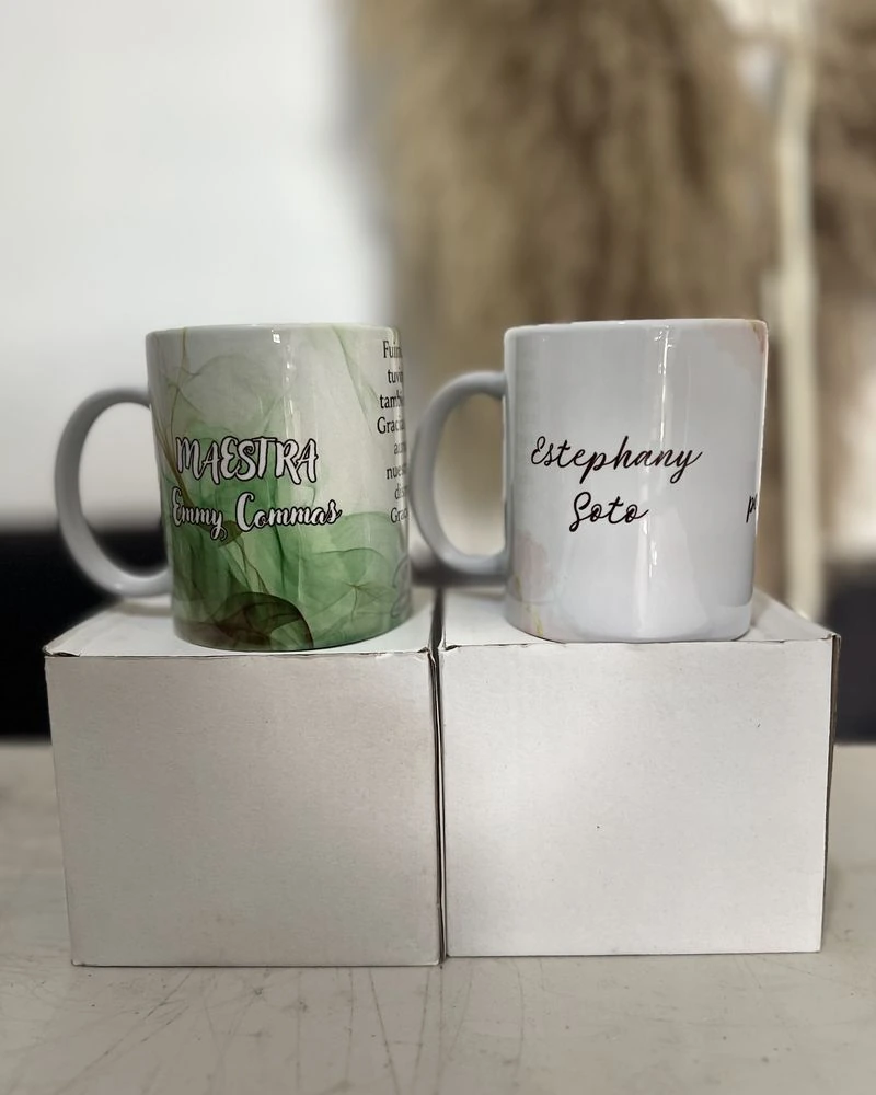 Tazas personalizadas con nombre, diseño Maestra y diseño floral rosa